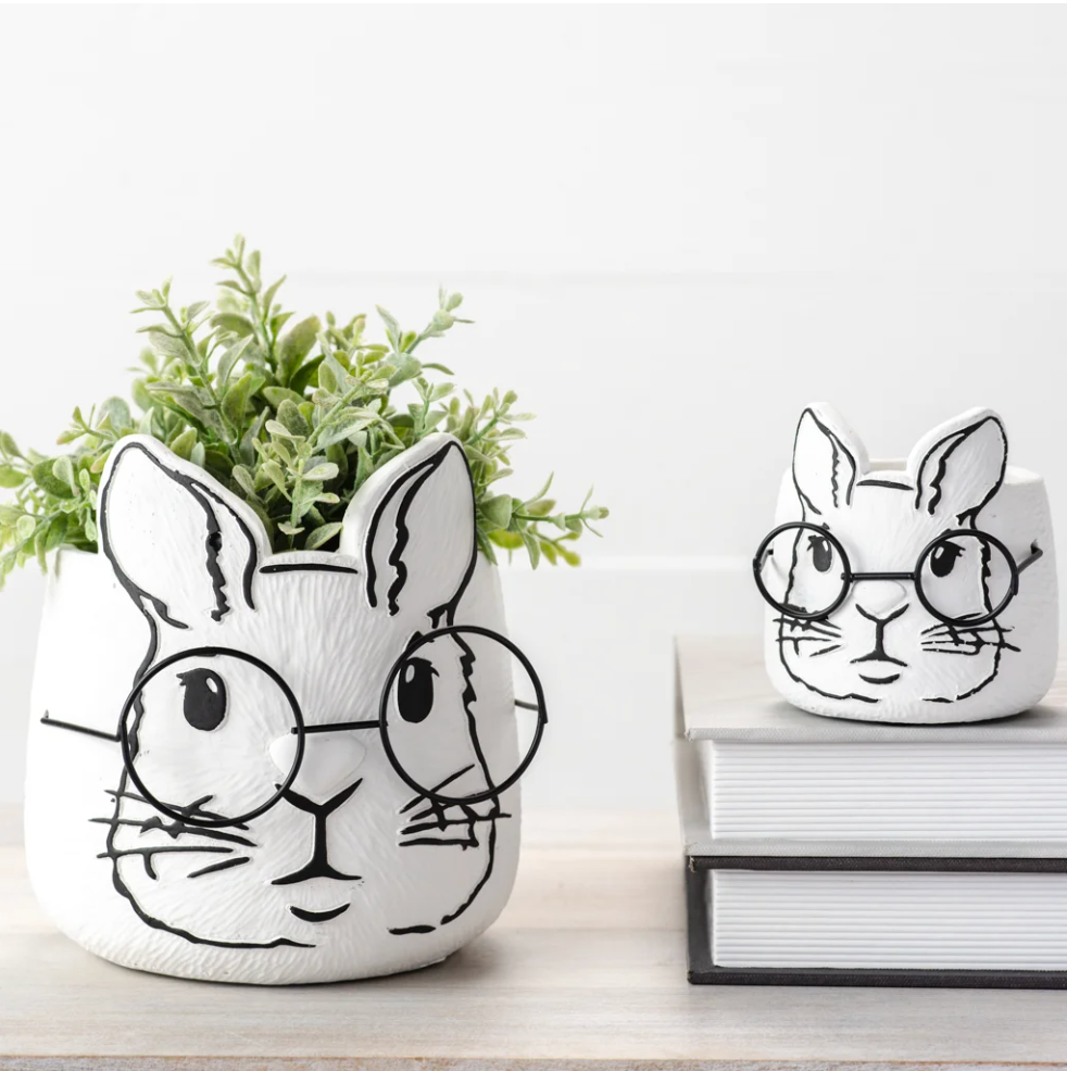 Eyeglass bunny planter